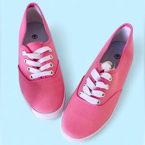 NWOT~Preppy Pink Canvas Sneakers